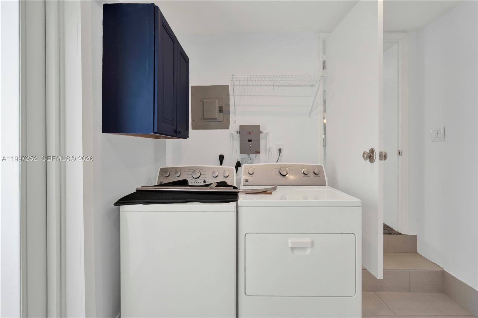 RIVIERA ESTATES 1ST ADDN - Residential Lease