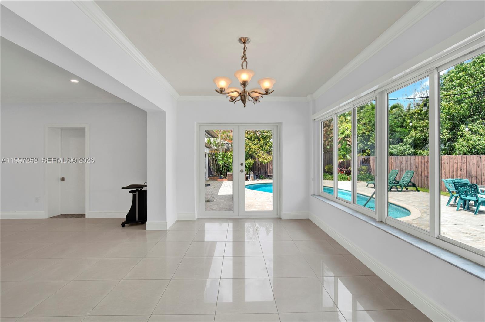 RIVIERA ESTATES 1ST ADDN - Residential Lease