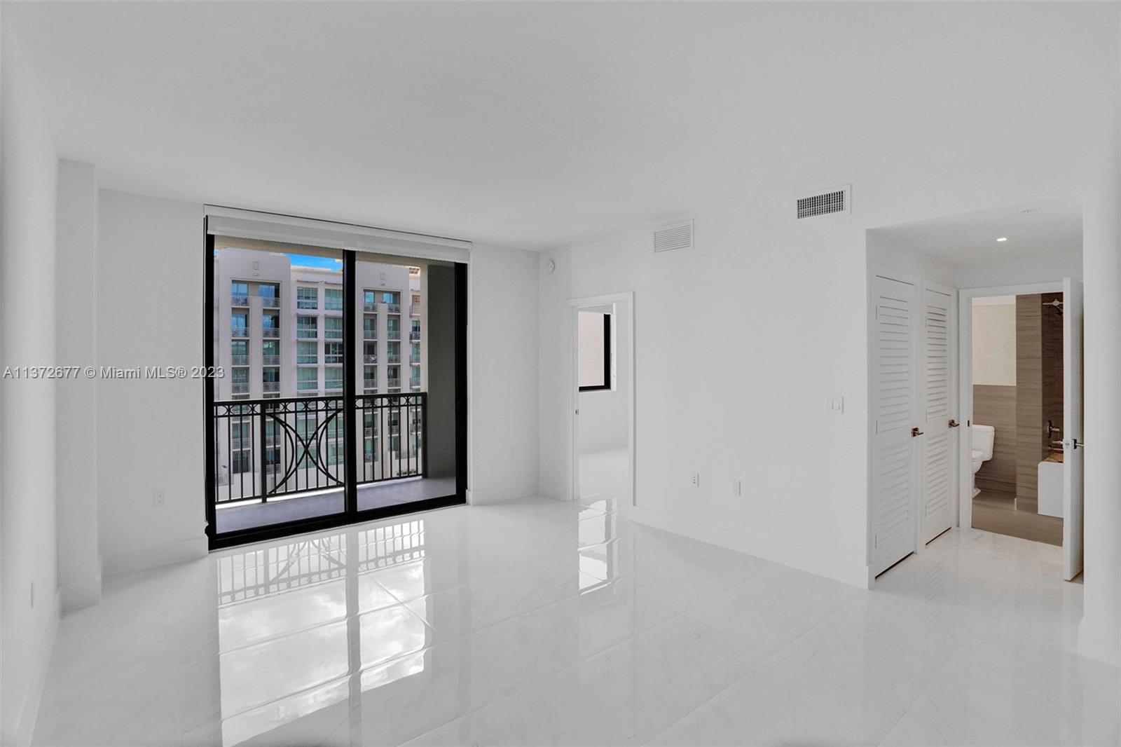 MERRICK MANOR - Residential Lease