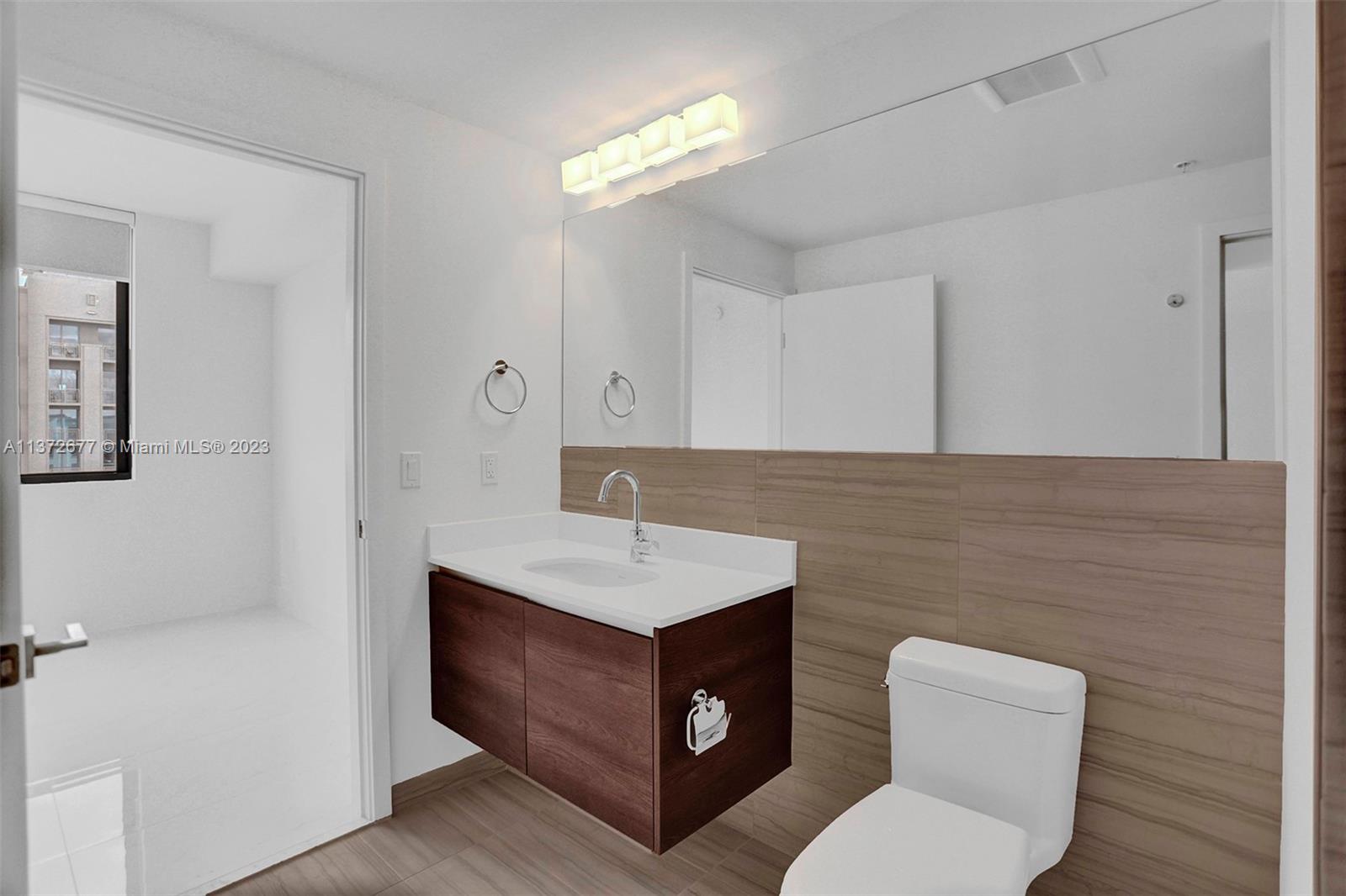 MERRICK MANOR - Residential Lease
