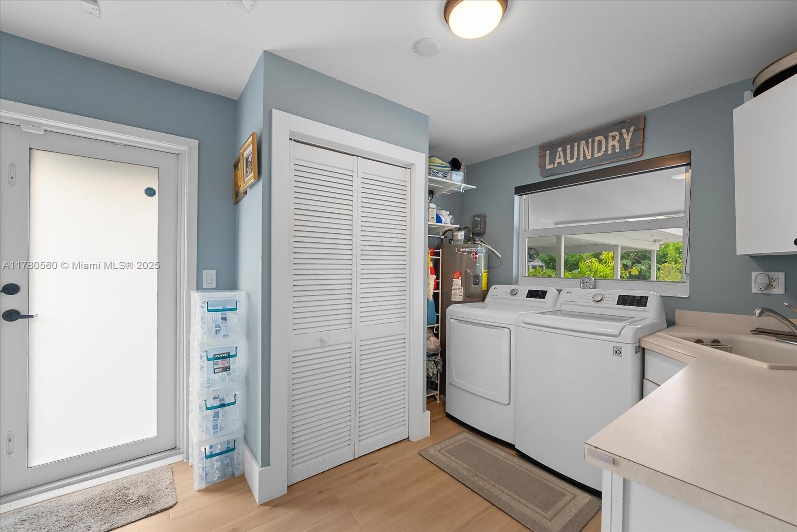 ROYAL PALM HARBOR - Residential