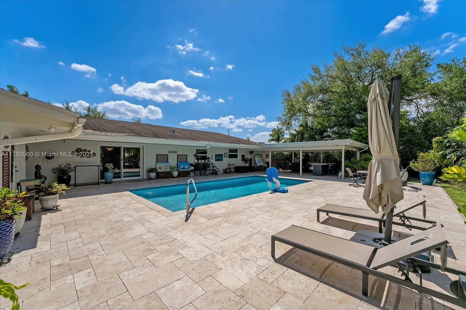 ROYAL PALM HARBOR - Residential