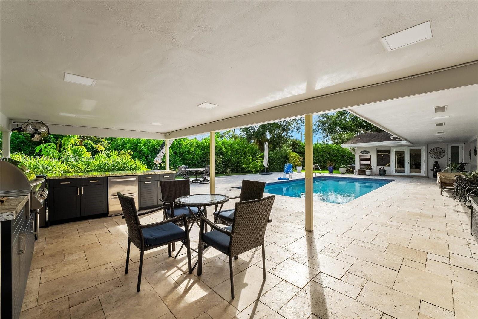 ROYAL PALM HARBOR - Residential