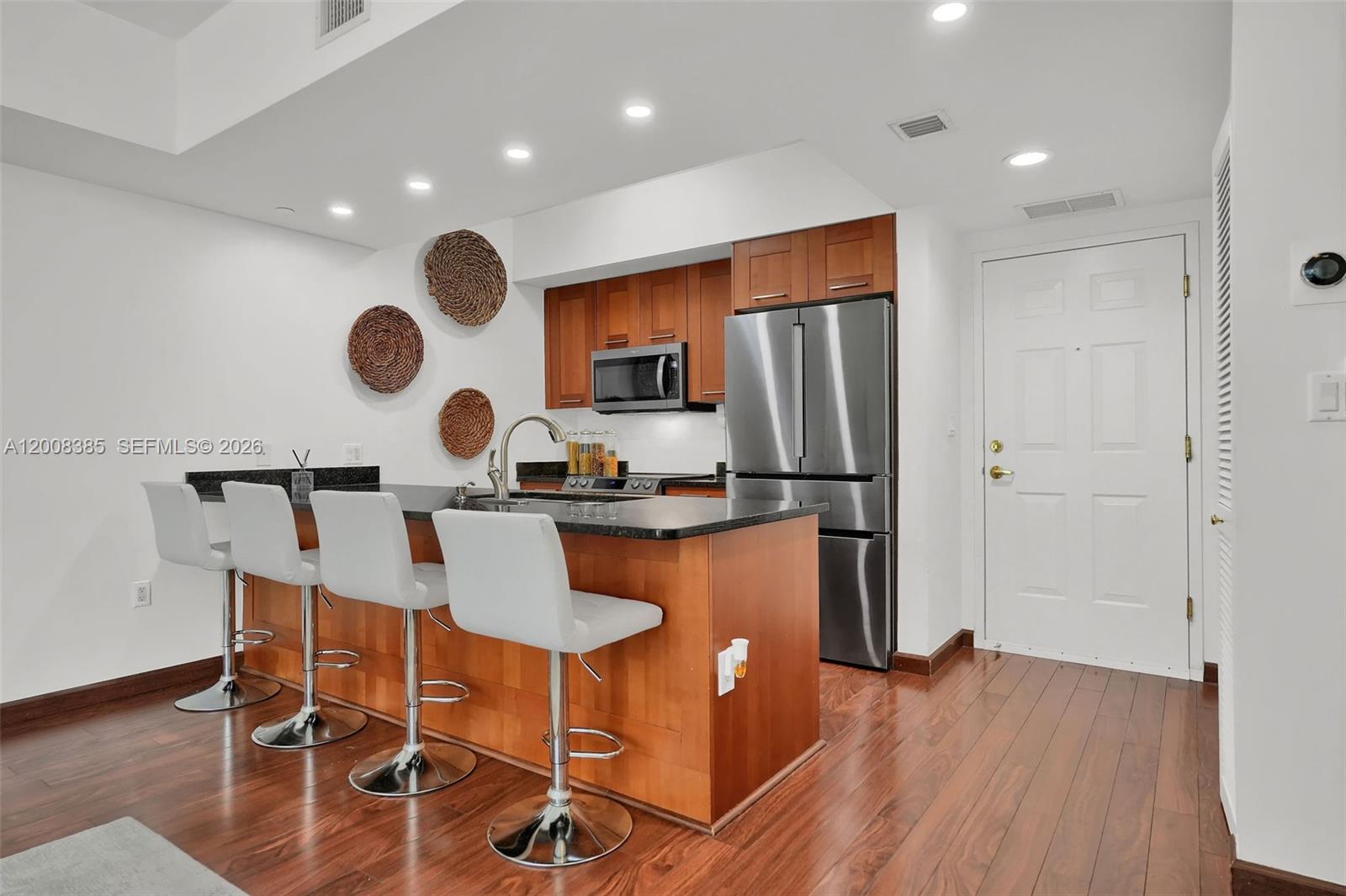ONE VILLAGE PLACE CONDO - Residential