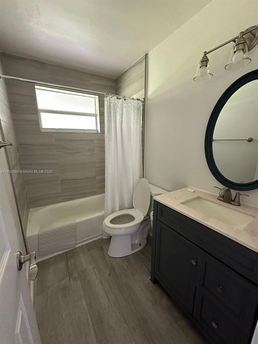COLLIER ESTATES FIFTH ADD - Residential