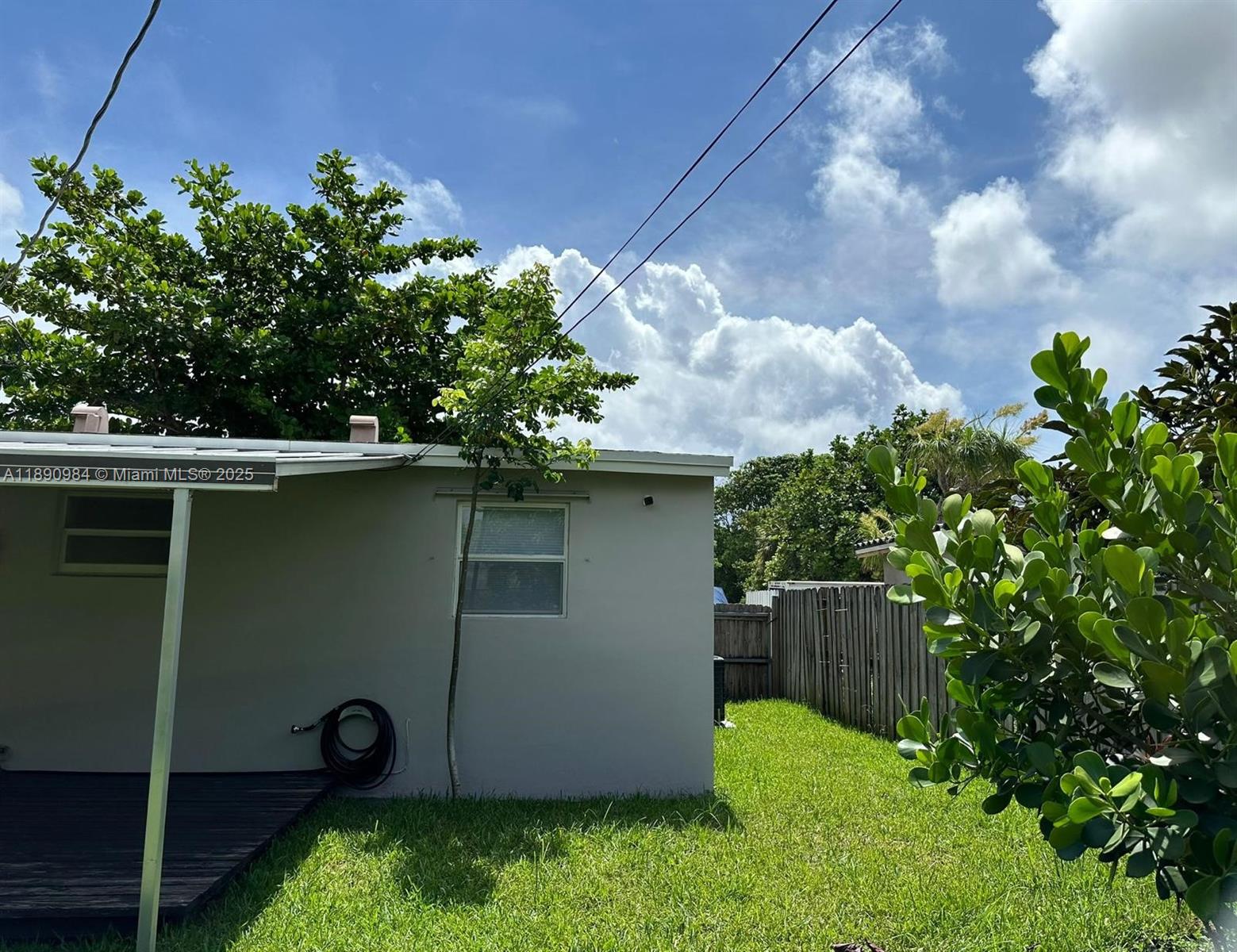 COLLIER ESTATES FIFTH ADD - Residential