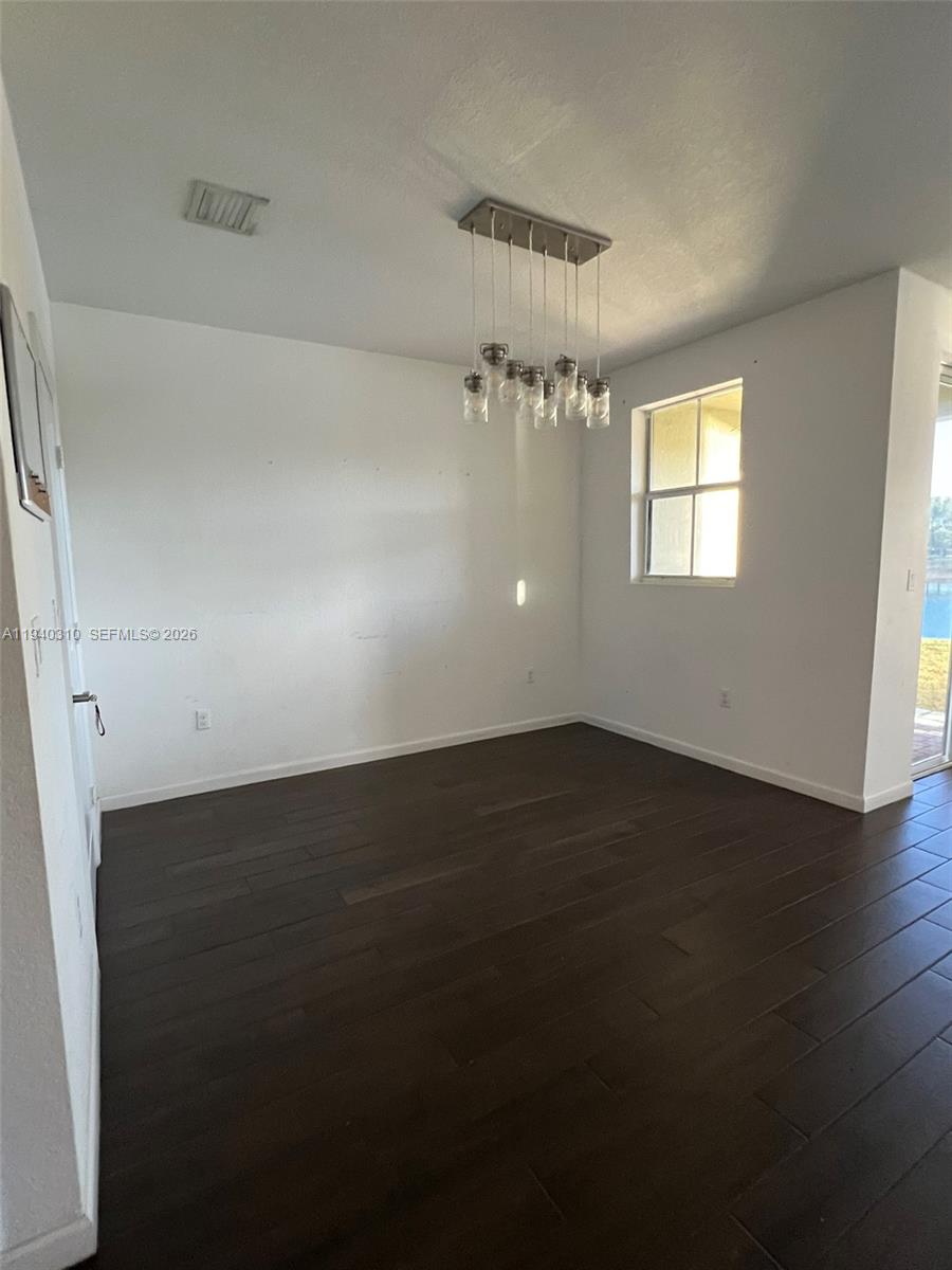 KEYS GARDEN - Residential