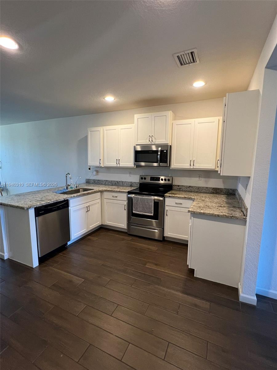 KEYS GARDEN - Residential