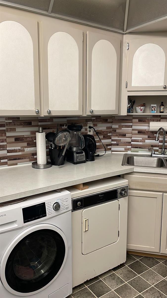 OCEAN CLUB CONDO - Residential Lease