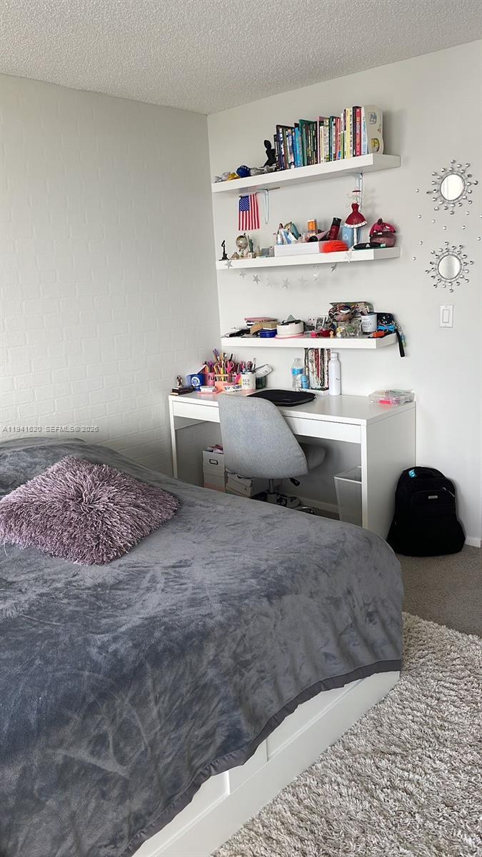 OCEAN CLUB CONDO - Residential Lease