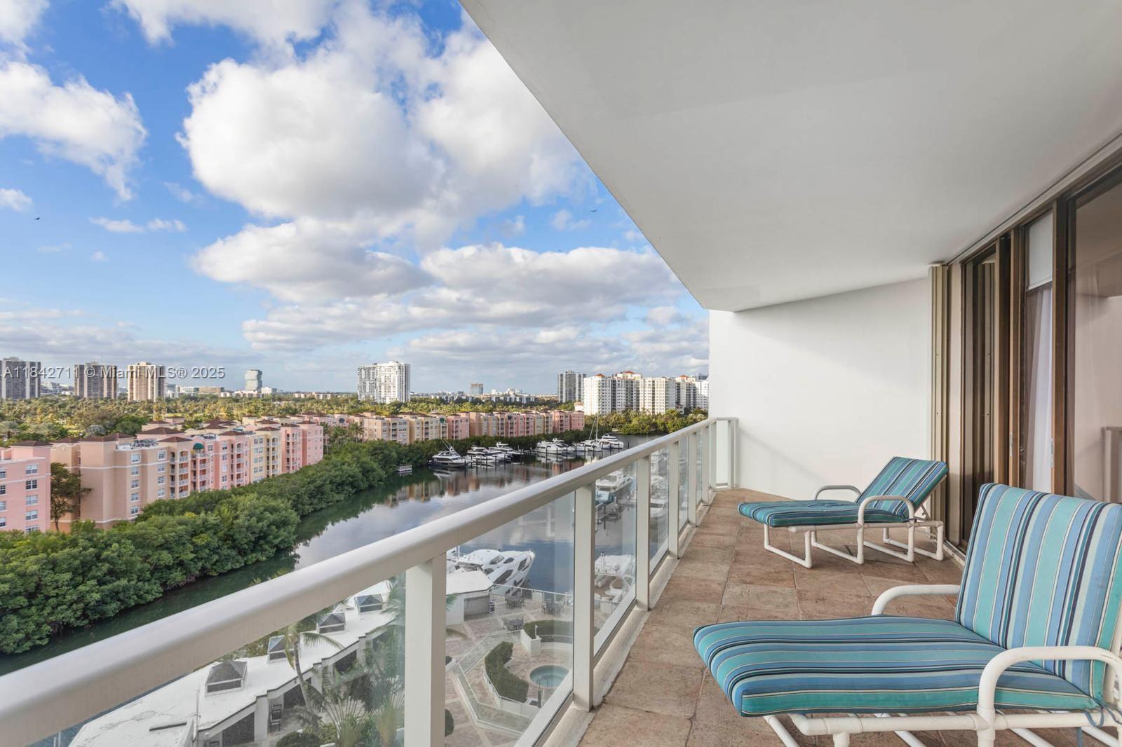 MARINA TOWER CONDO - Residential