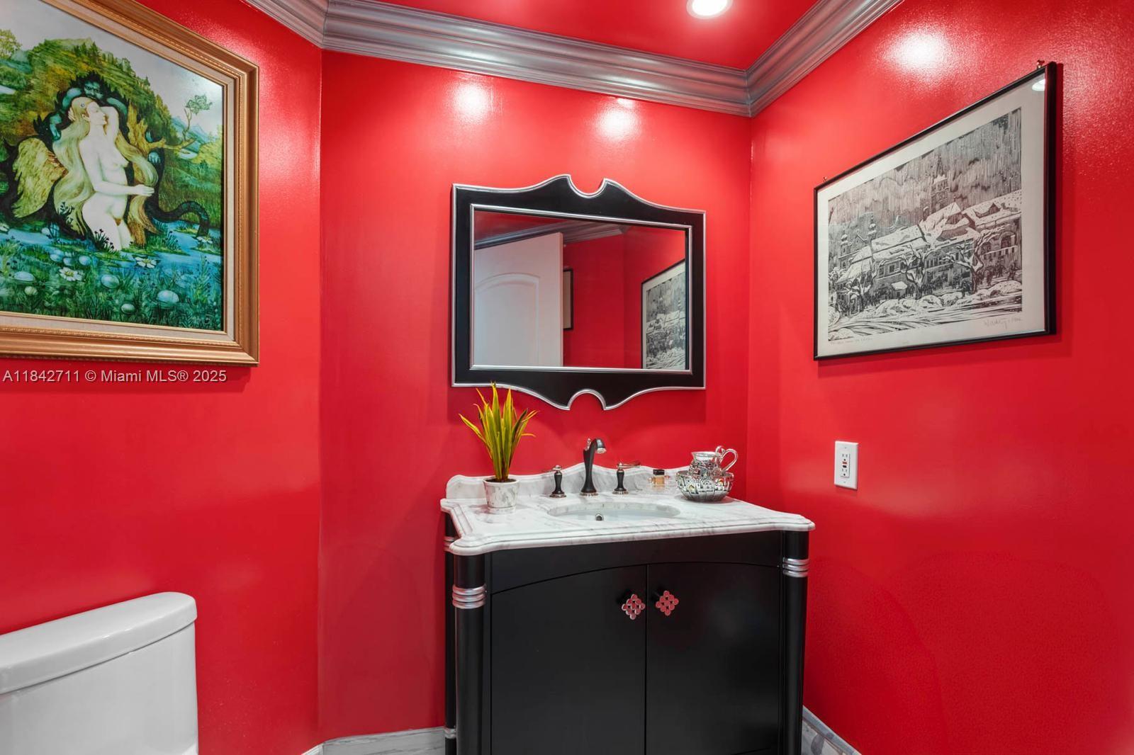 MARINA TOWER CONDO - Residential