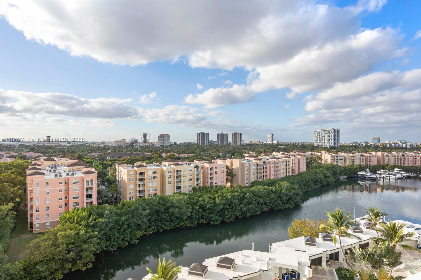 MARINA TOWER CONDO - Residential