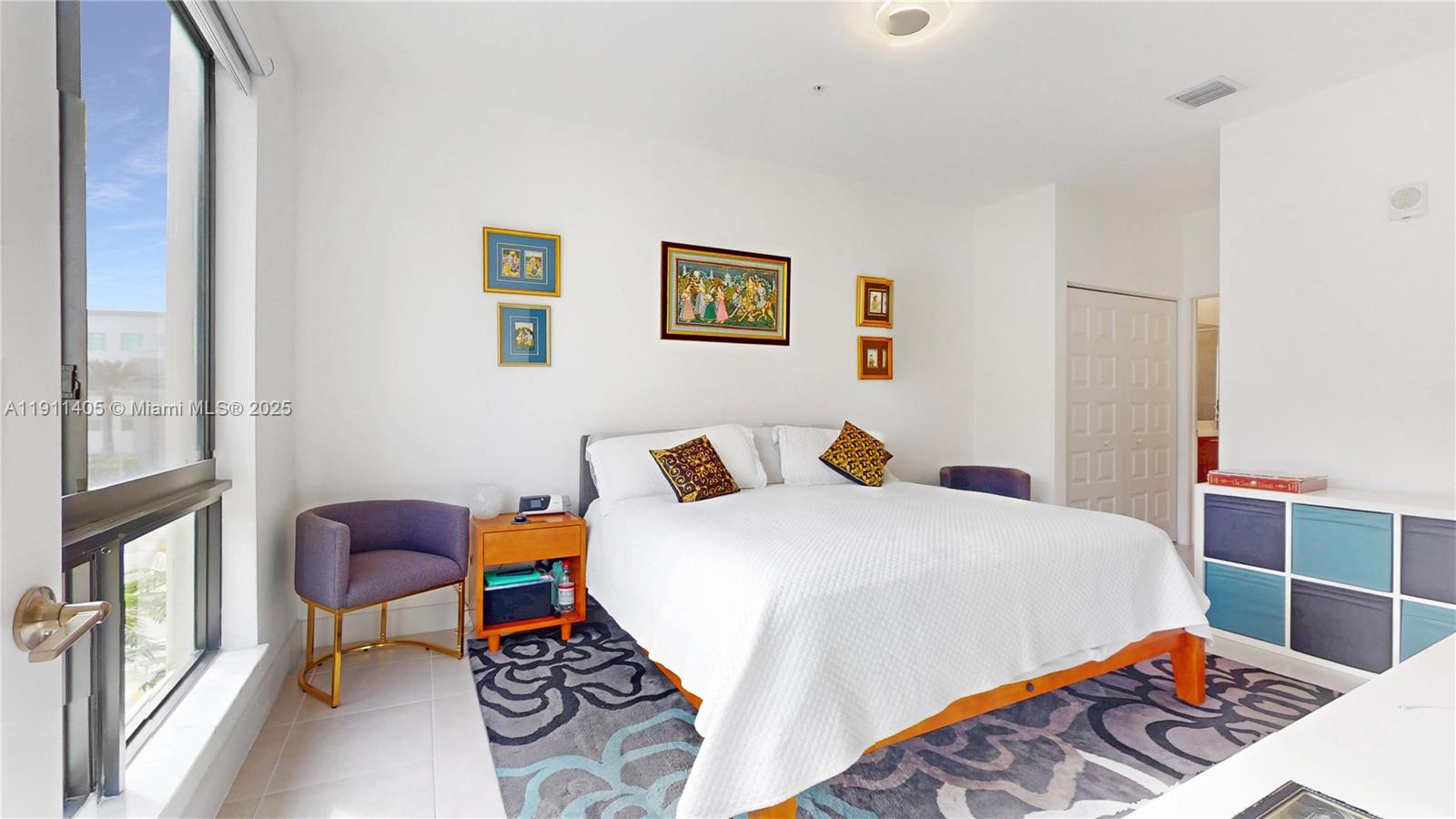 DOWNTOWN DORAL SOUTH PHAS - Residential