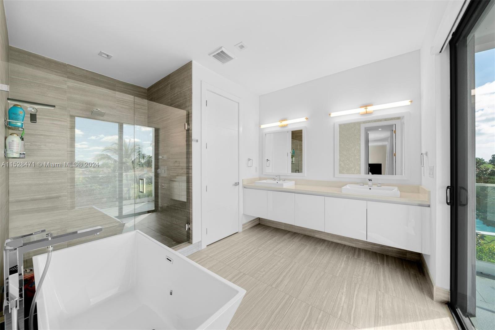 WESTON ESTATES - Residential