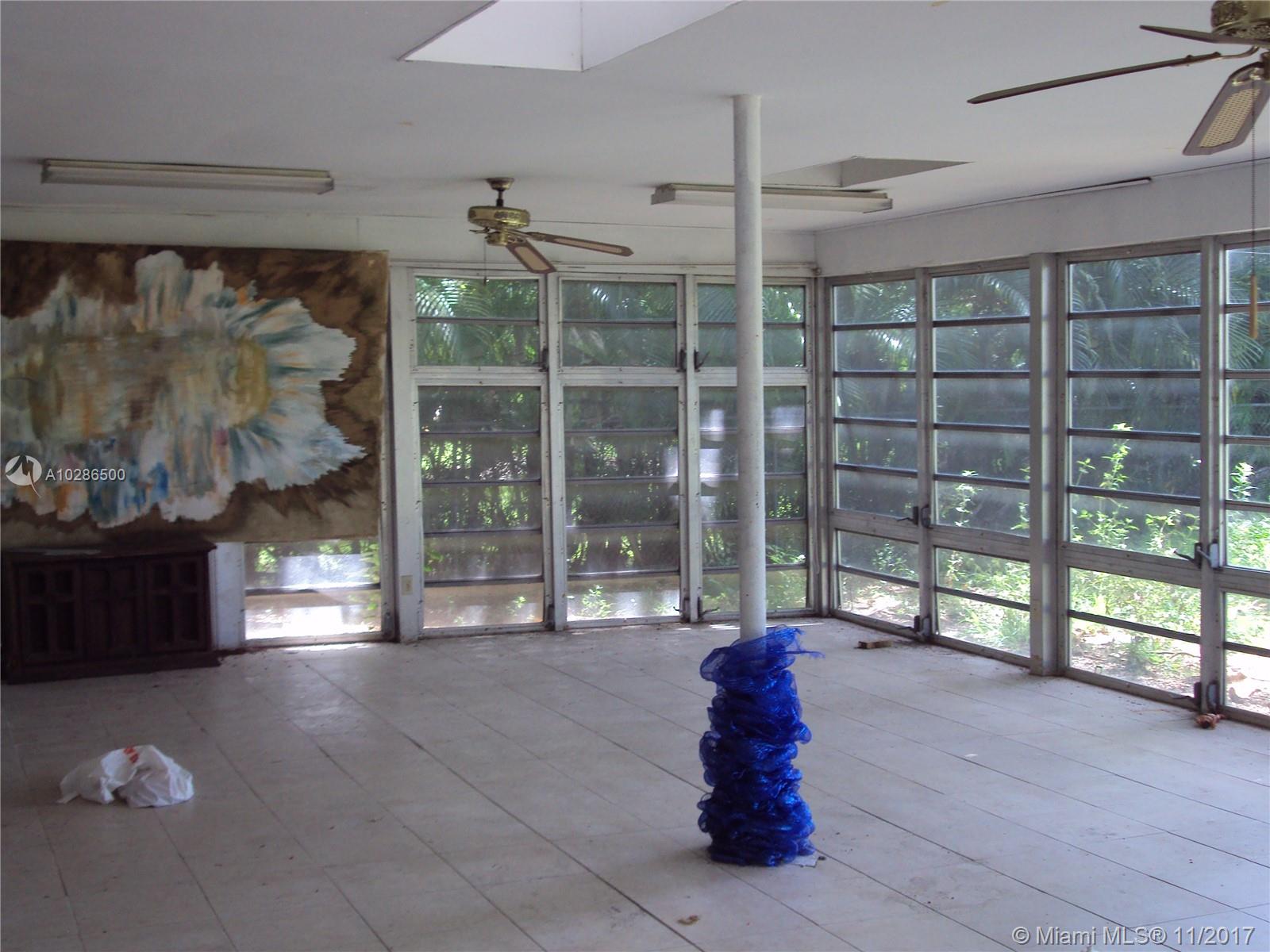 MIAMI GARDENS ESTATES SEC - Residential