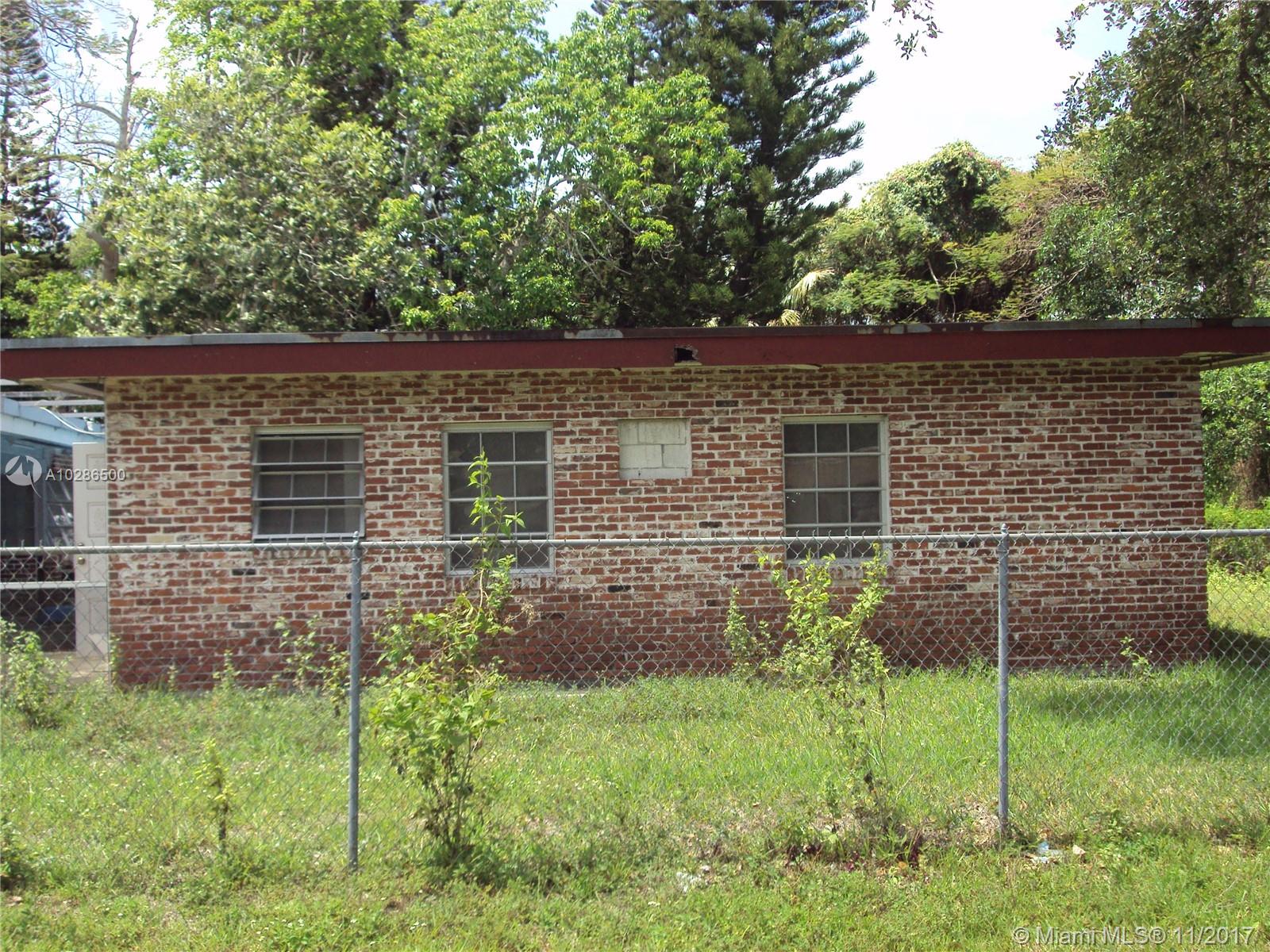 MIAMI GARDENS ESTATES SEC - Residential