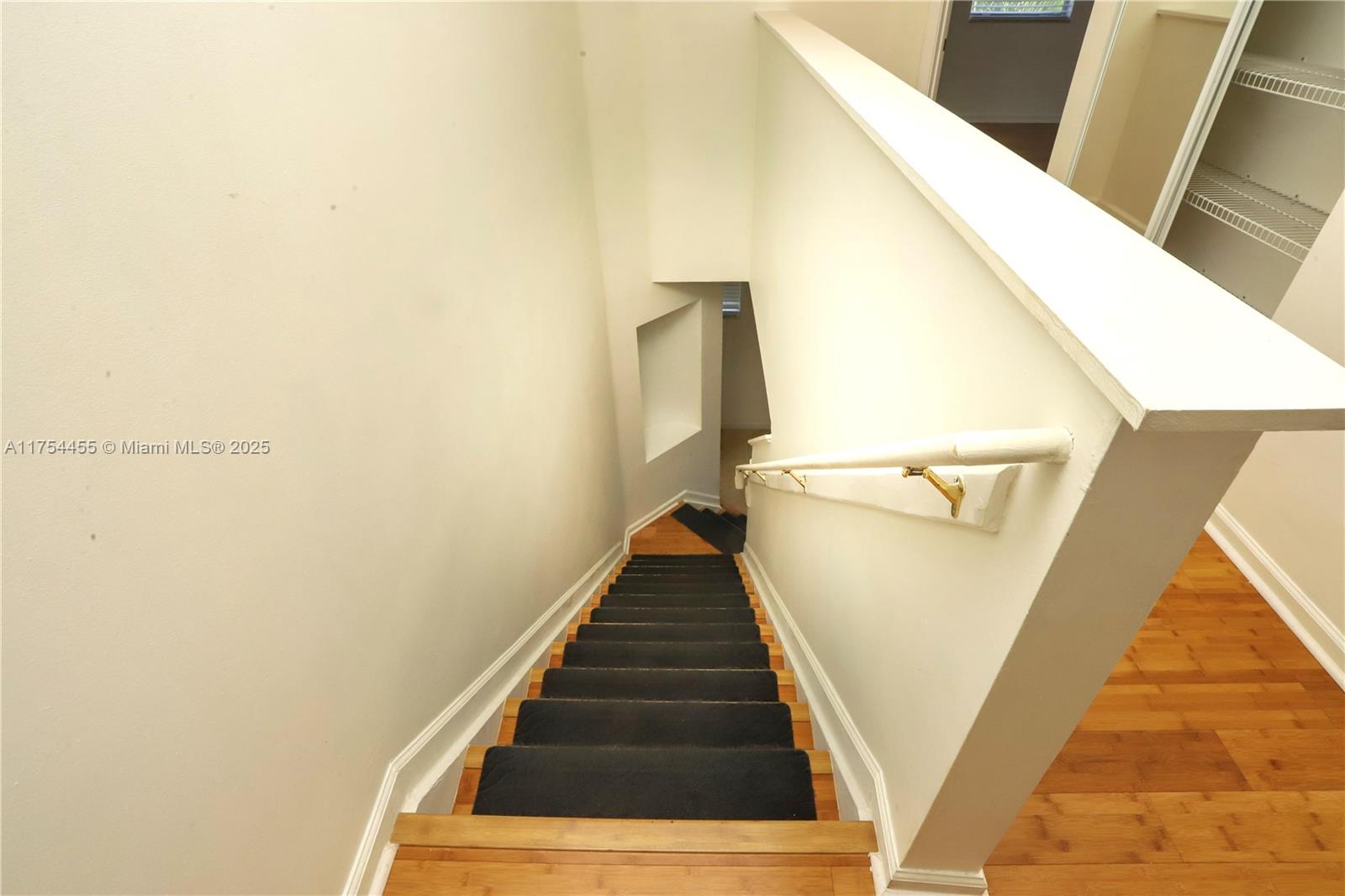 VILLA MEDICI CONDO - Residential Lease