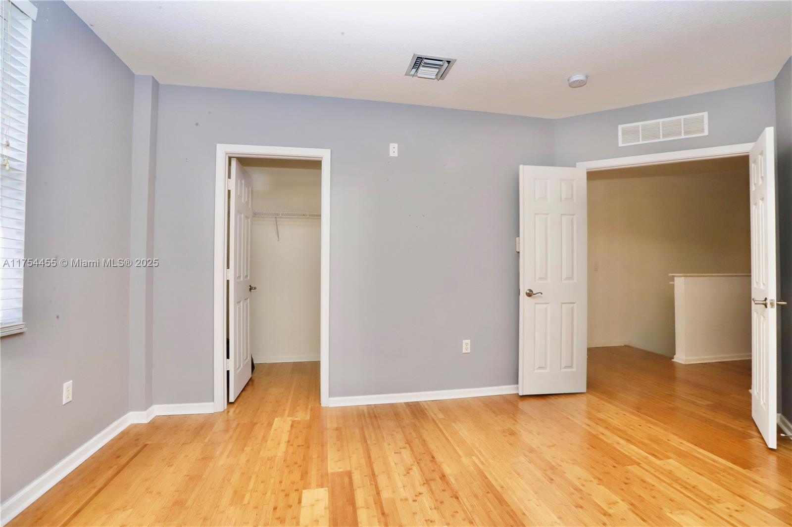 VILLA MEDICI CONDO - Residential Lease