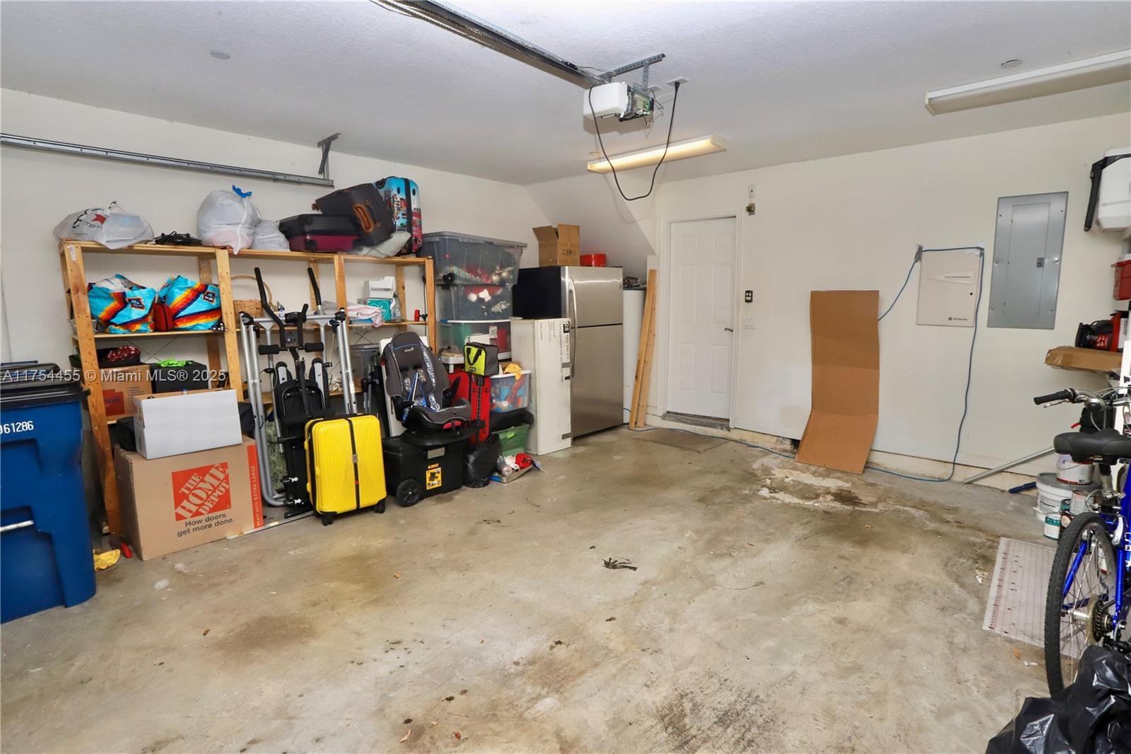 VILLA MEDICI CONDO - Residential Lease