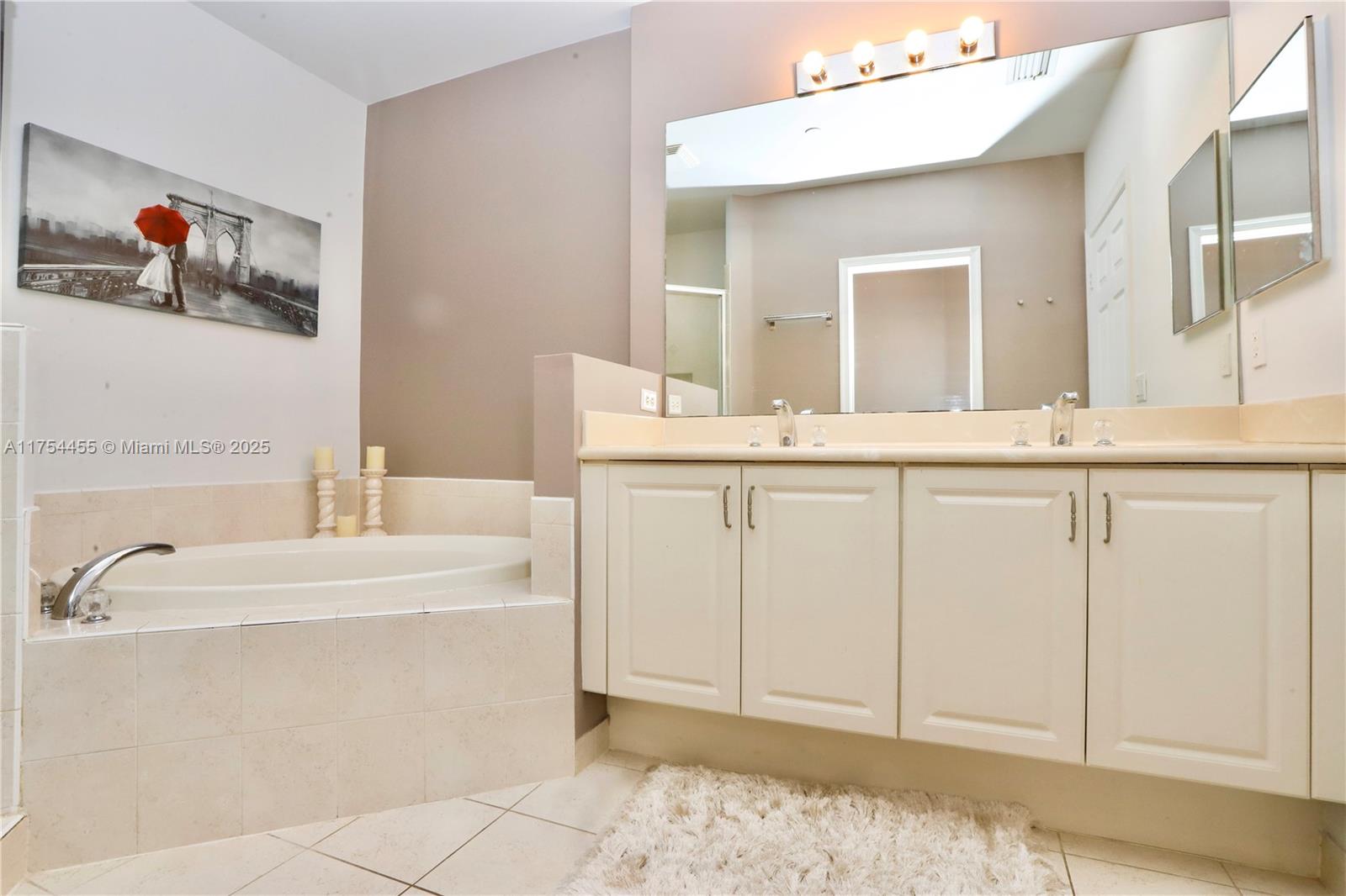 VILLA MEDICI CONDO - Residential Lease