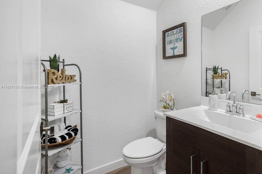 PALMS AT BELLA VISTA - Residential