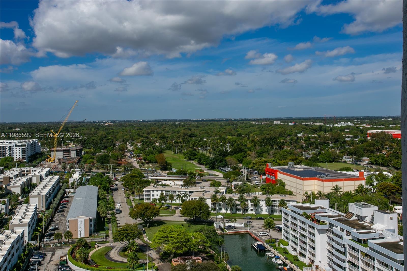 CRICKET CLUB CONDO - Residential