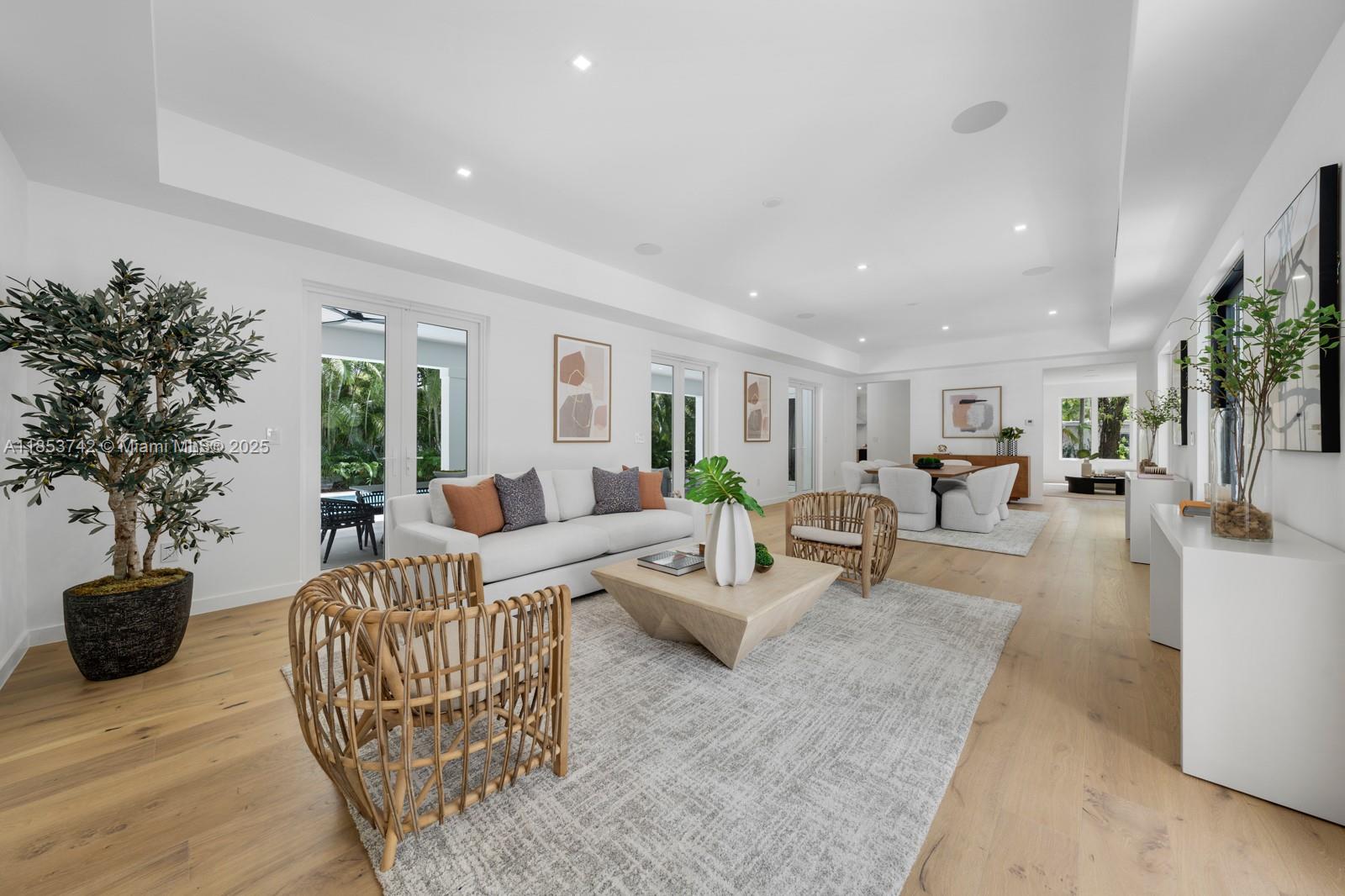 PALM MIAMI HEIGHTS REV - Residential