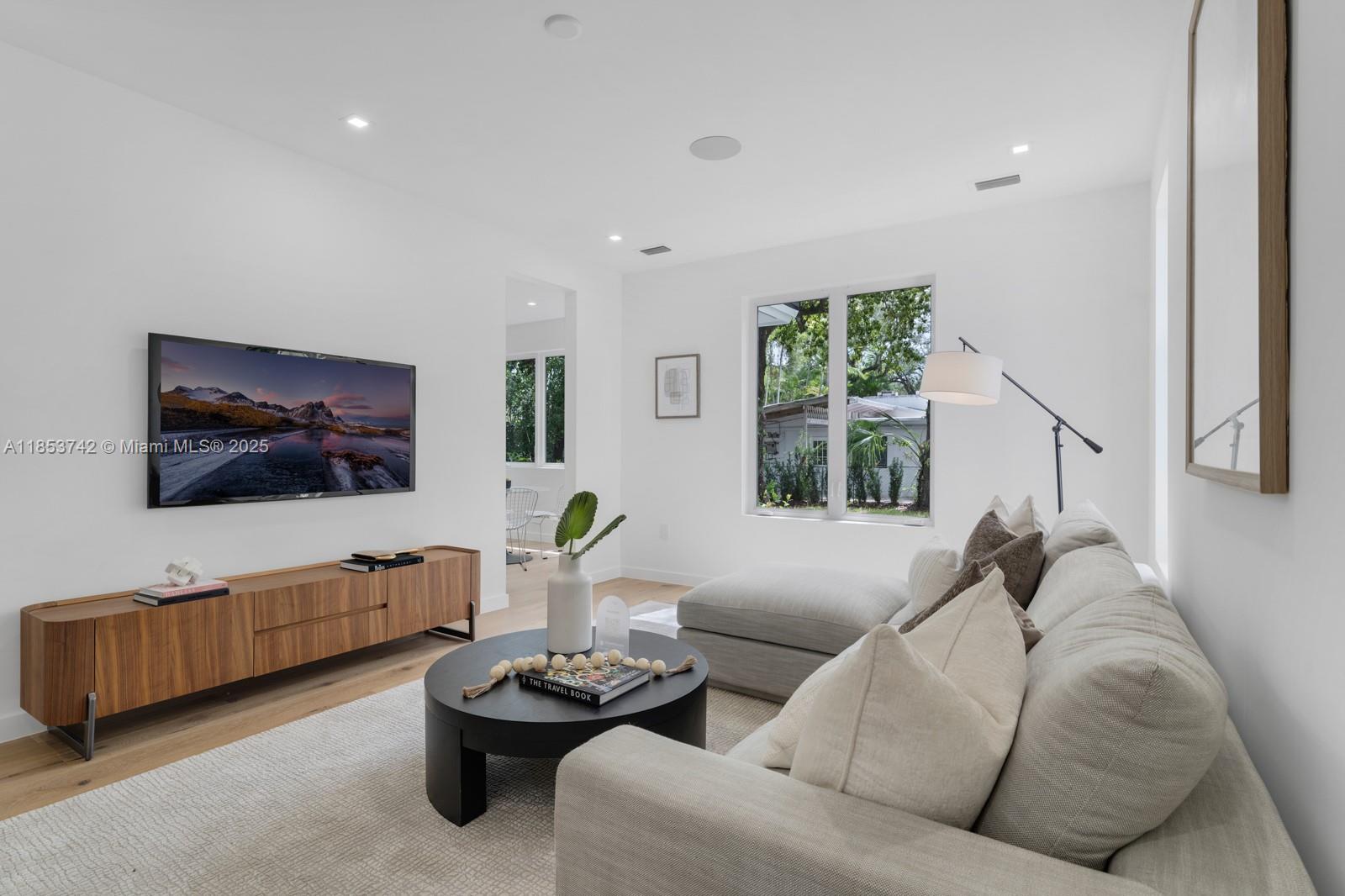 PALM MIAMI HEIGHTS REV - Residential