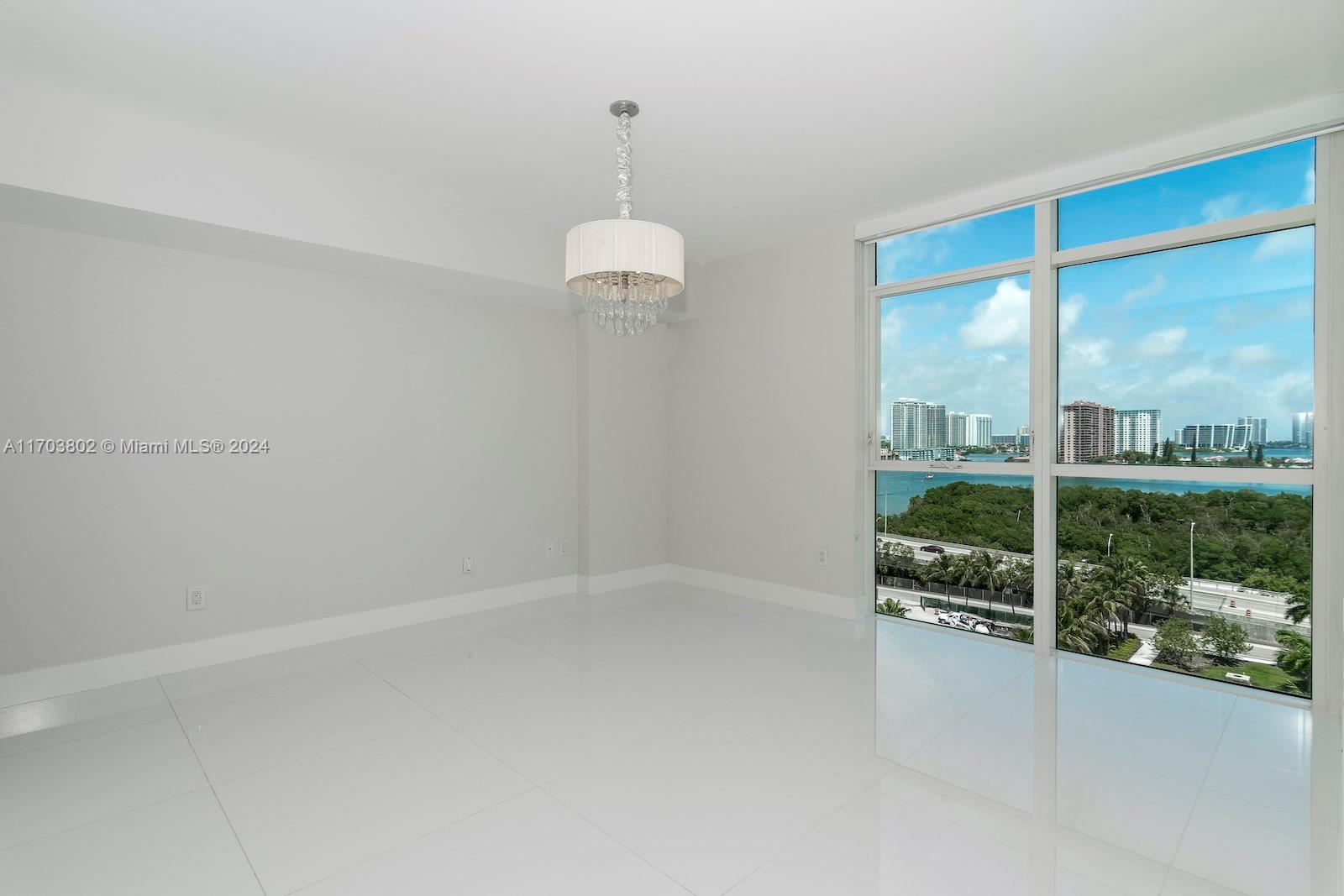 400 SUNNY ISLES CONDO EAS - Residential