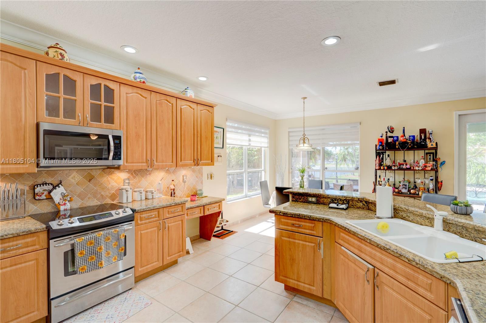 STONERIDGE LAKE ESTATES P - Residential