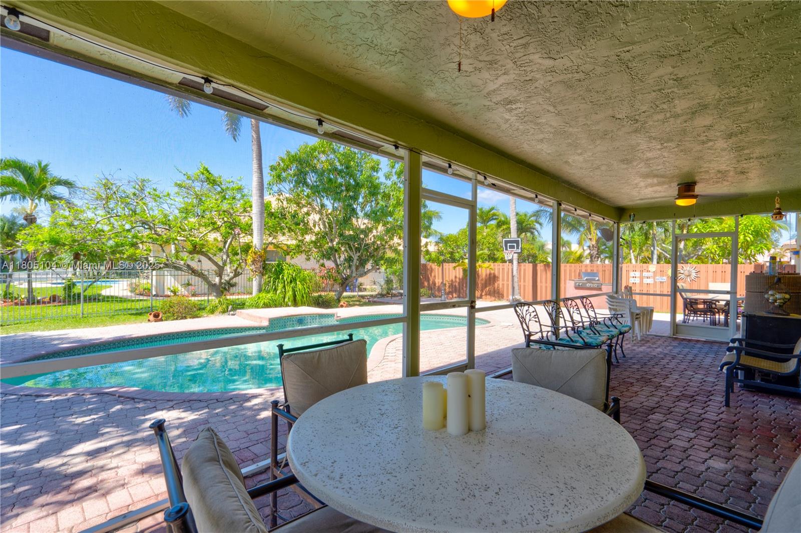 STONERIDGE LAKE ESTATES P - Residential