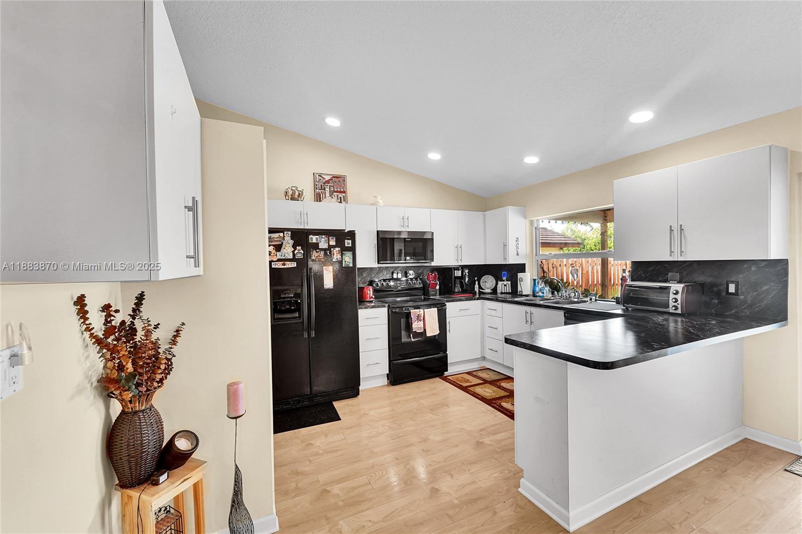 CORAL SPRINGS UNIVERSITY - Residential