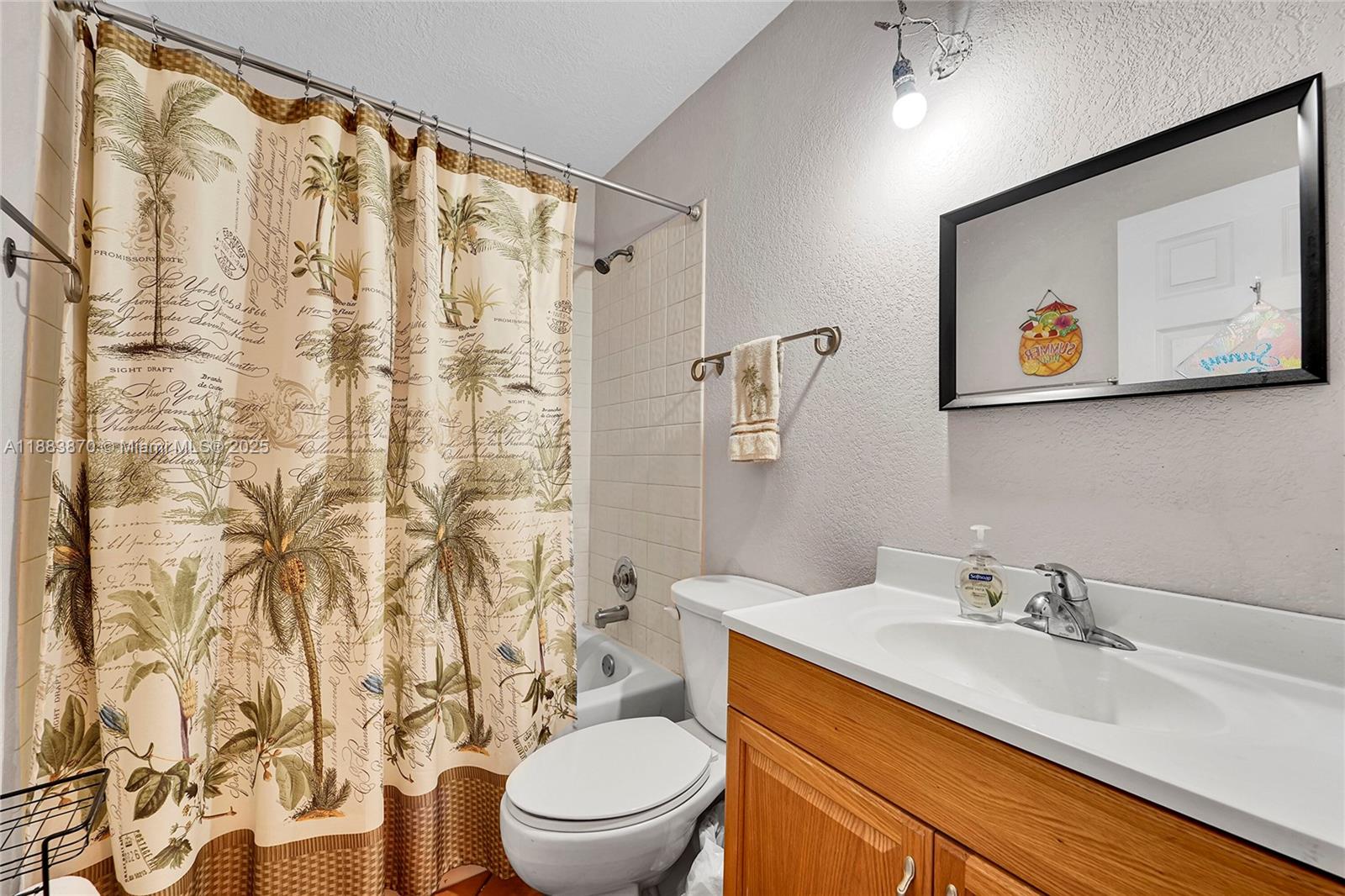 CORAL SPRINGS UNIVERSITY - Residential