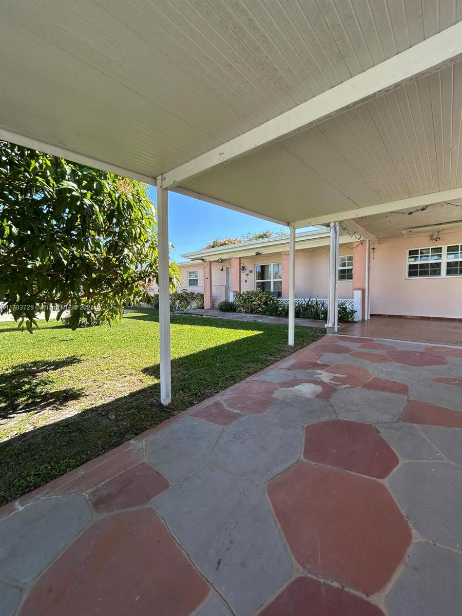 CAROL CITY 1 ST ADDN - Residential