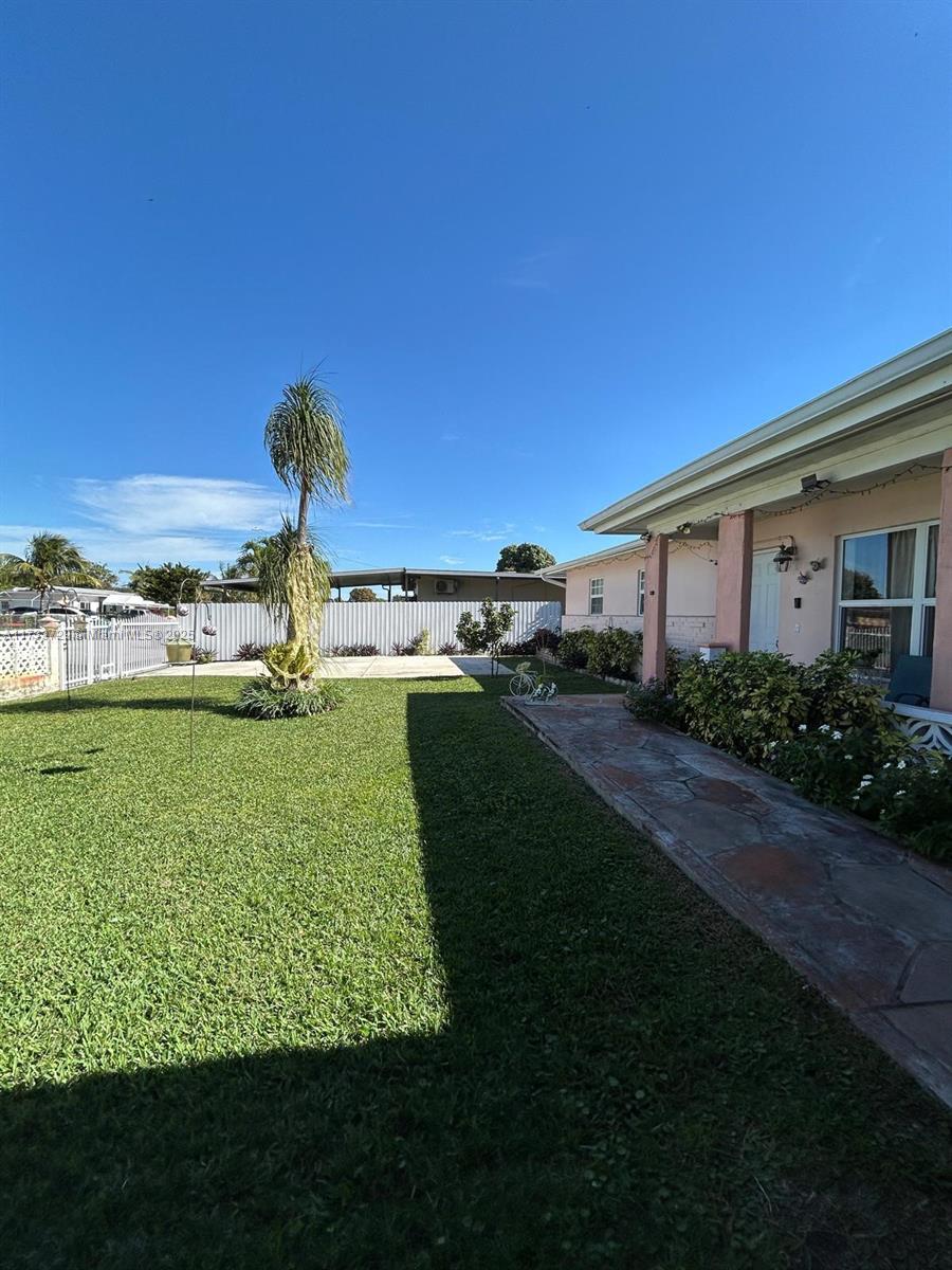 CAROL CITY 1 ST ADDN - Residential