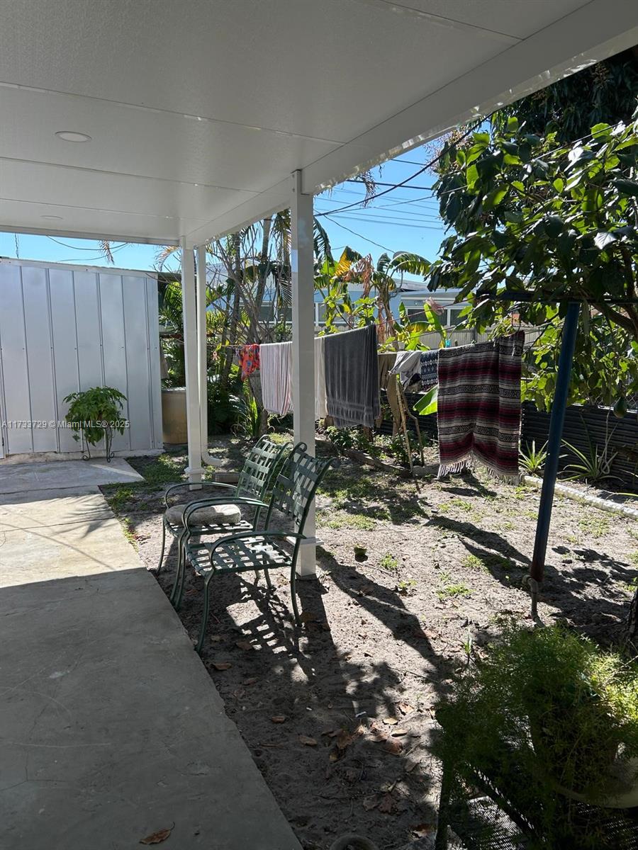 CAROL CITY 1 ST ADDN - Residential