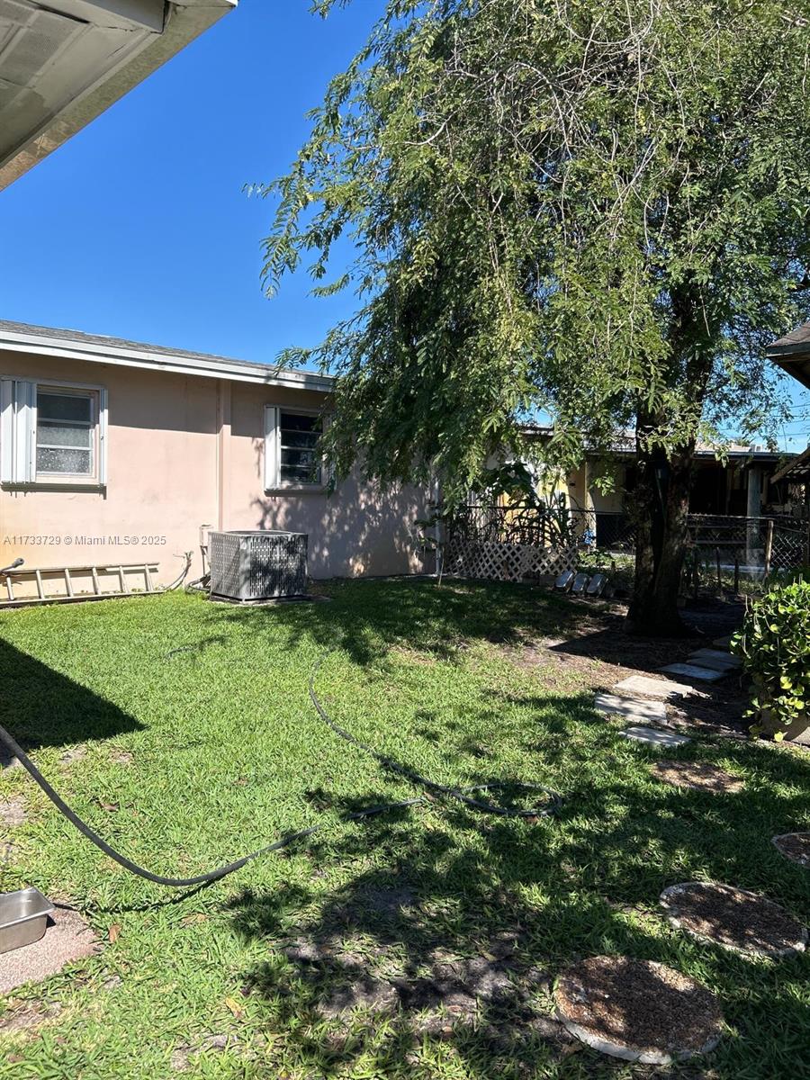 CAROL CITY 1 ST ADDN - Residential