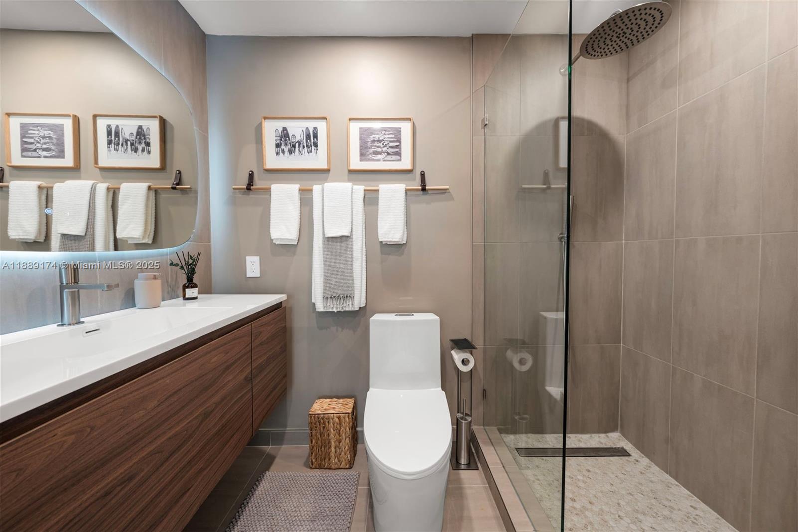 1390 OCEAN DRIVE CONDO - Residential