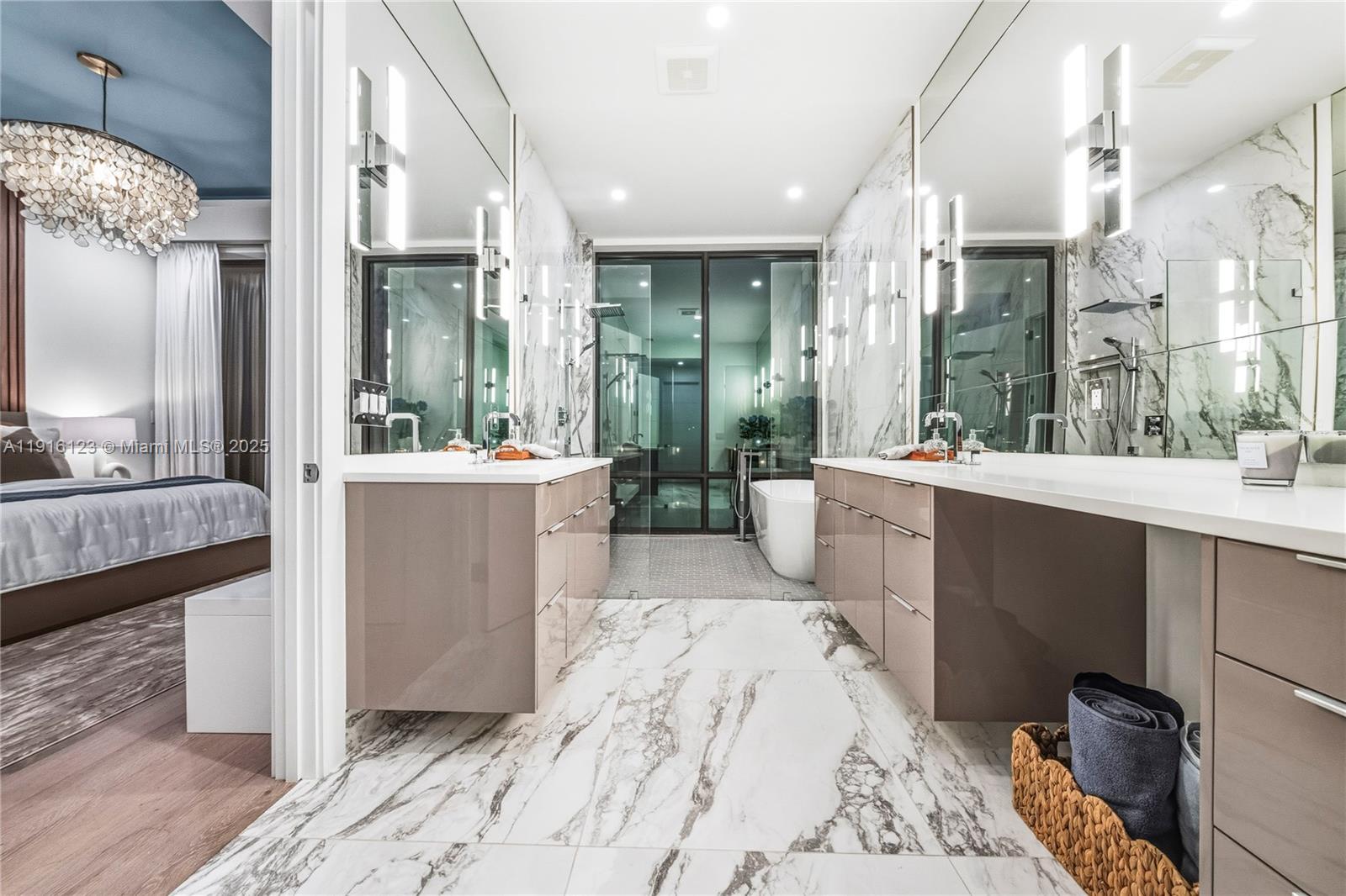 EASTERN SHORES - Residential