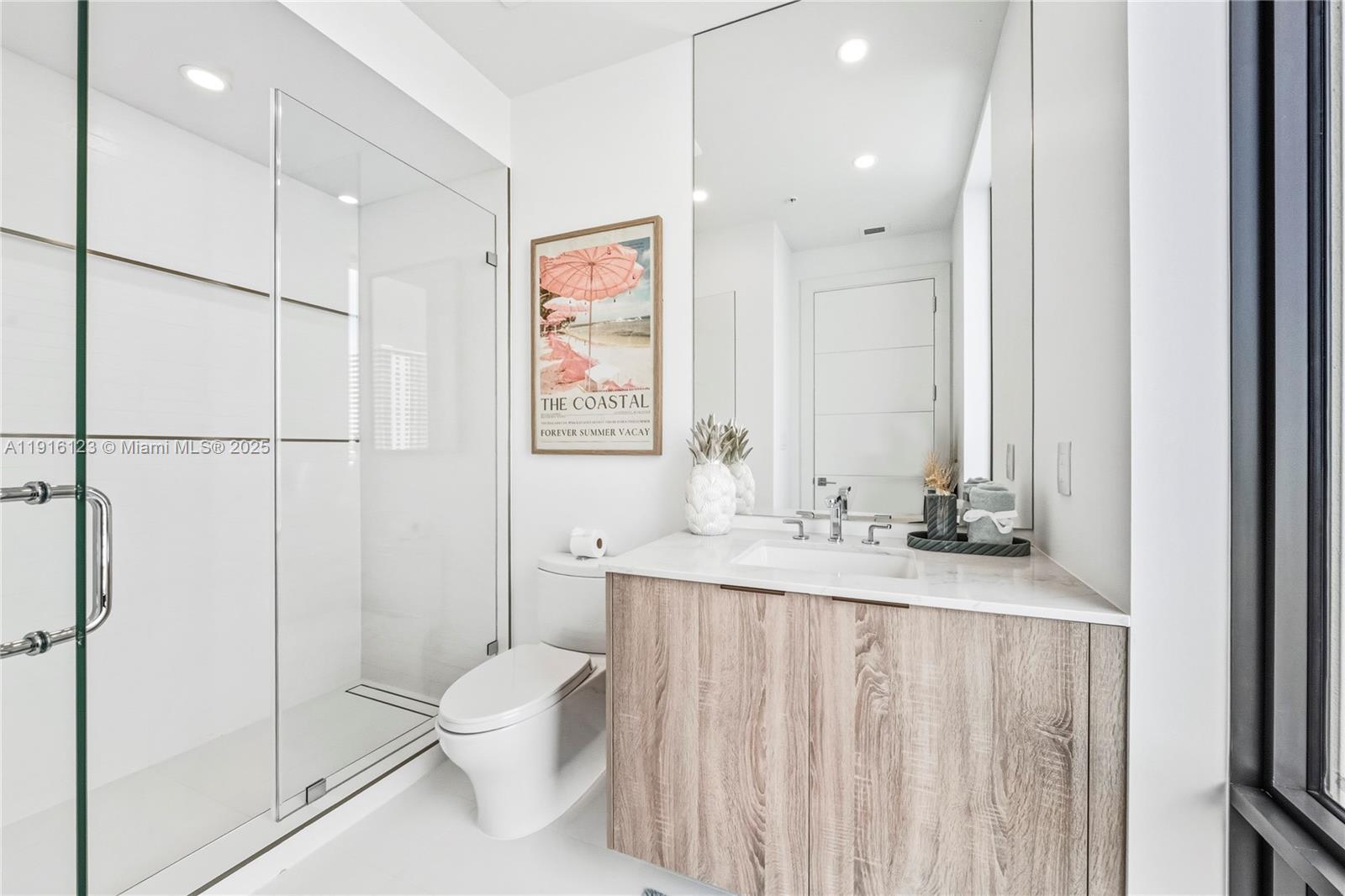 EASTERN SHORES - Residential