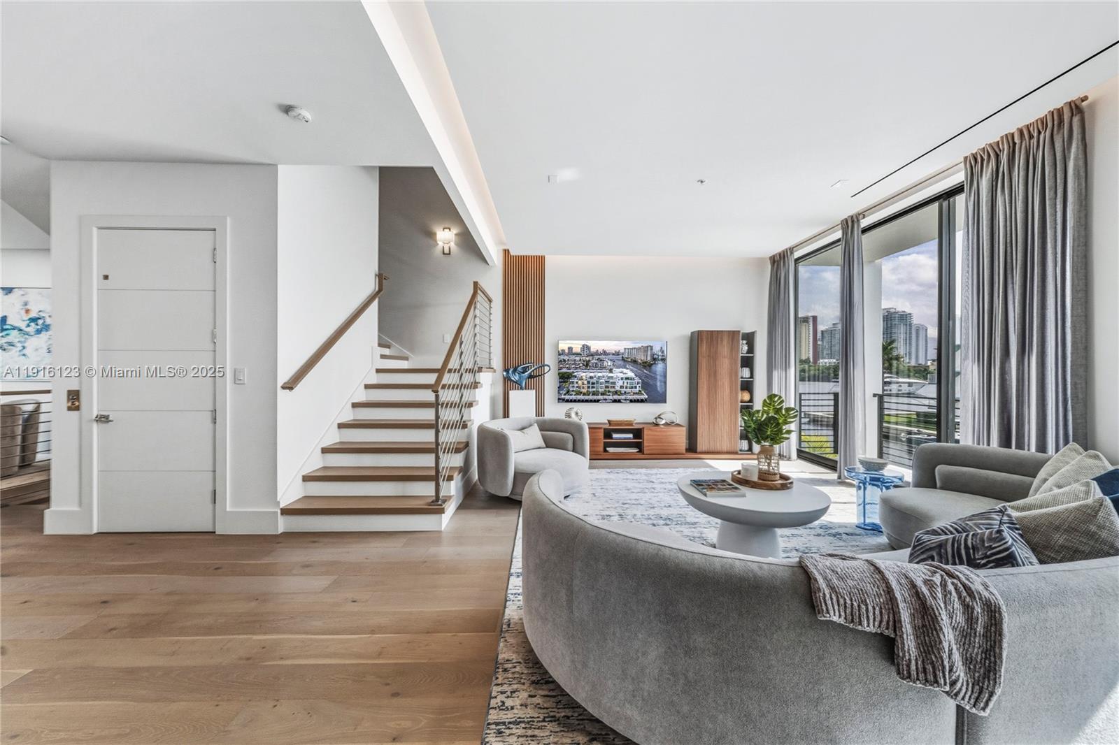 EASTERN SHORES - Residential