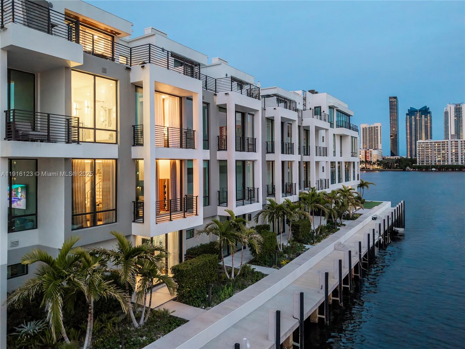 EASTERN SHORES - Residential