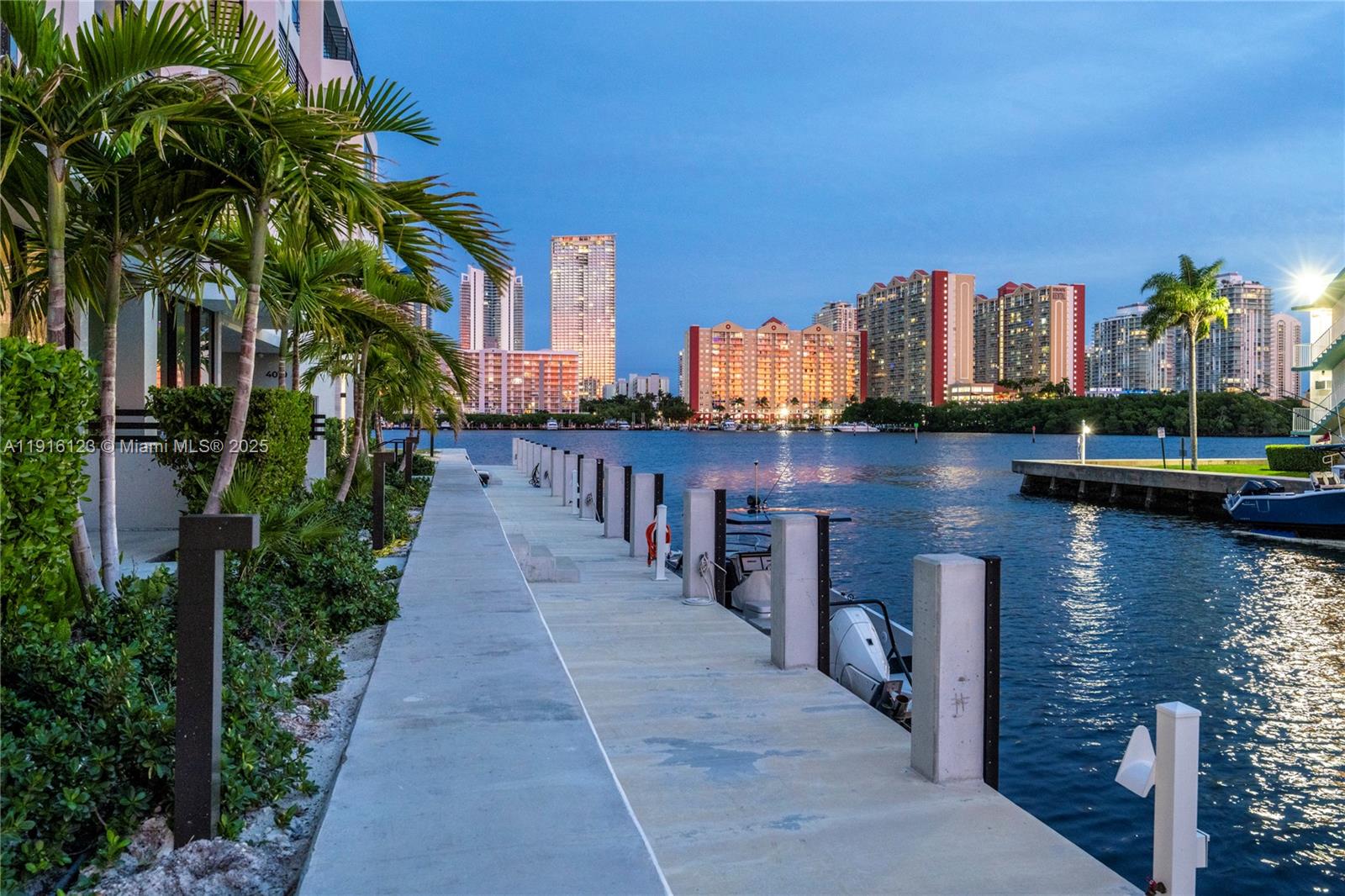 EASTERN SHORES - Residential