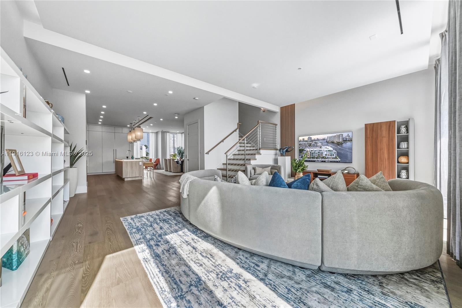 EASTERN SHORES - Residential