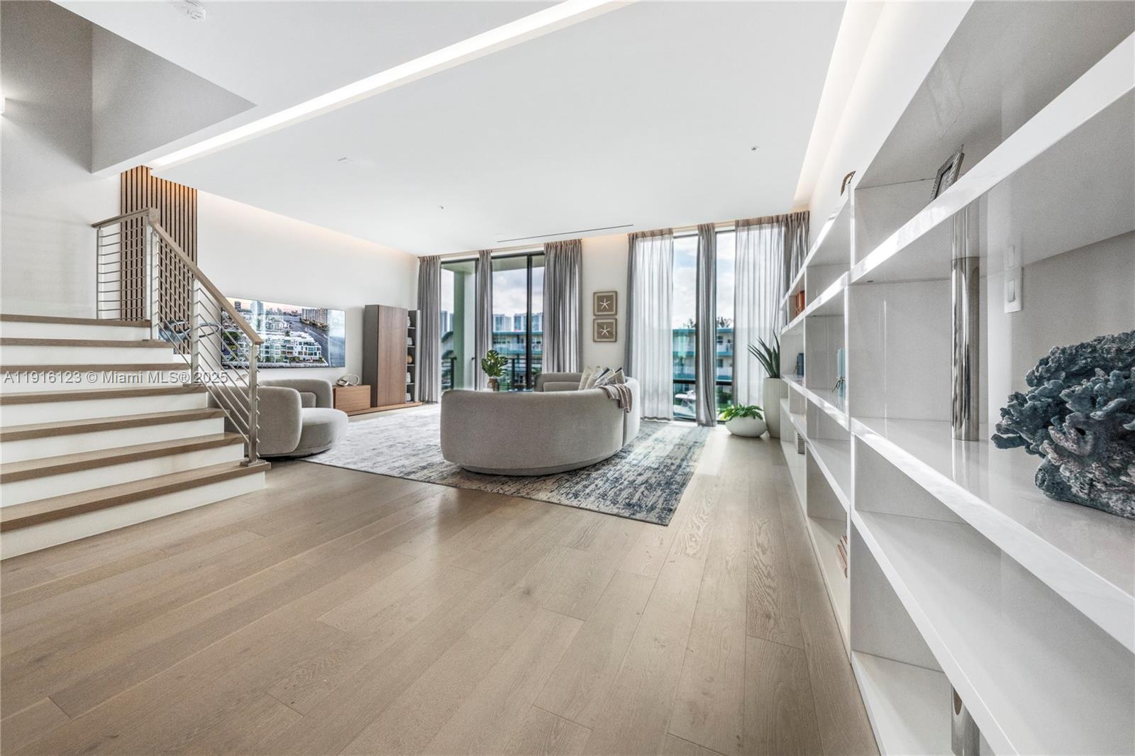 EASTERN SHORES - Residential