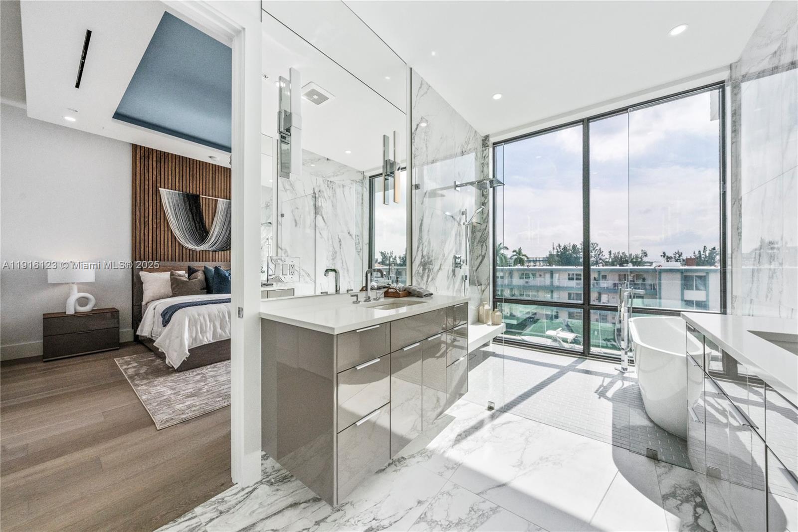 EASTERN SHORES - Residential