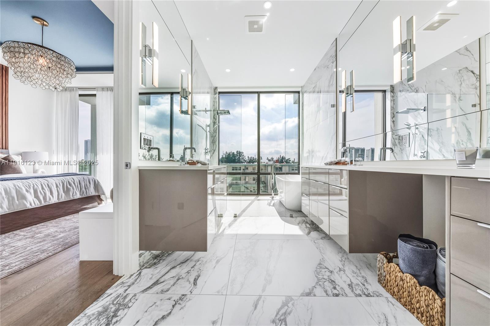 EASTERN SHORES - Residential