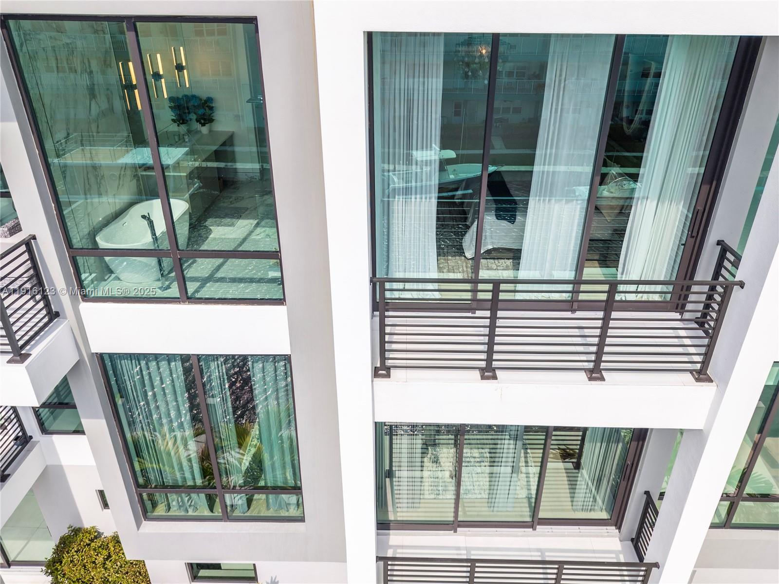 EASTERN SHORES - Residential