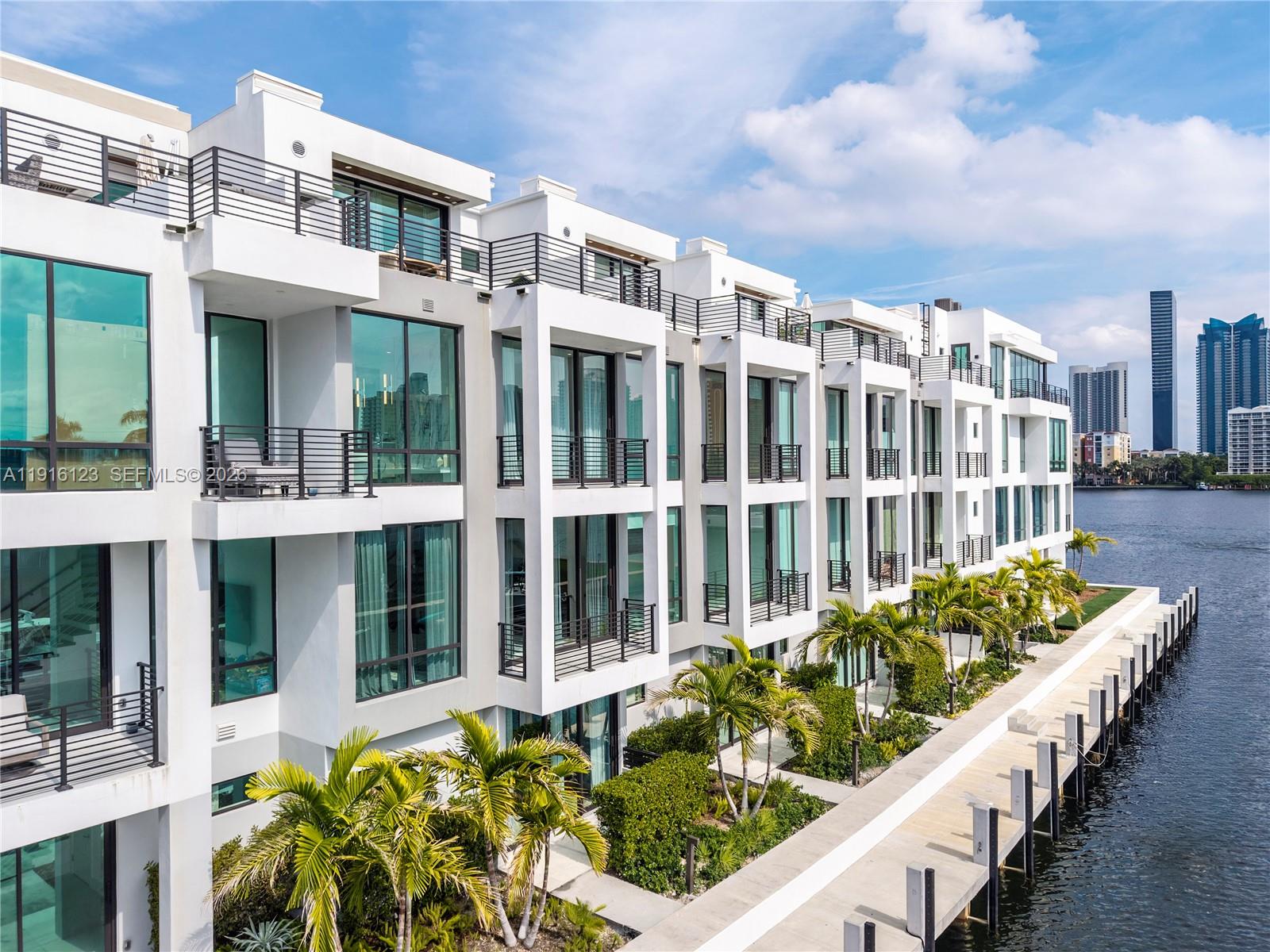 EASTERN SHORES - Residential